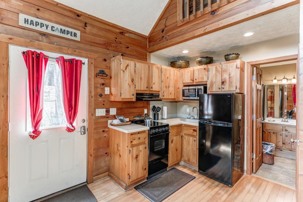 The Happy Camper Villa Хелън Екстериор снимка